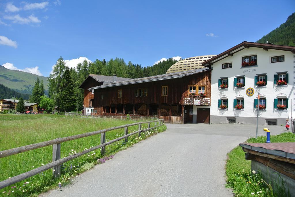 Pension Hof Zur Stilli Davos Exterior foto